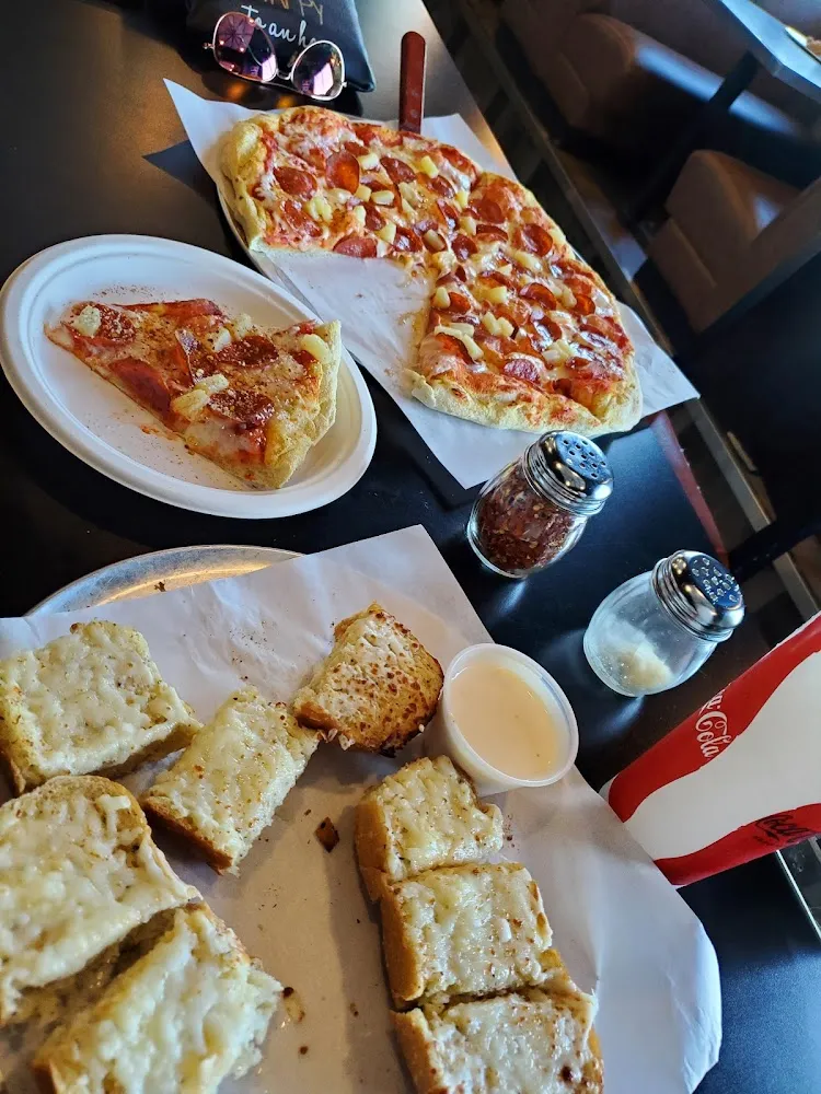 Pineapple Pepperoni Pizza